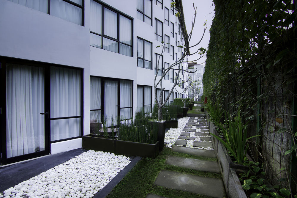 Citadines Kuta Beach Bali Exterior photo